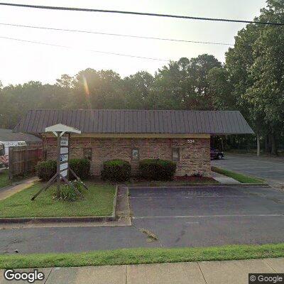 Thumbnail image of the front of a dentist office practice with the name Dailey Orthodontics which is located in Poquoson, VA