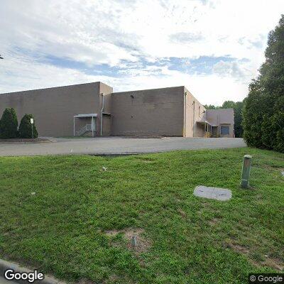 Thumbnail image of the front of a dentist office practice with the name Aspen Dental which is located in Mechanicsville, VA